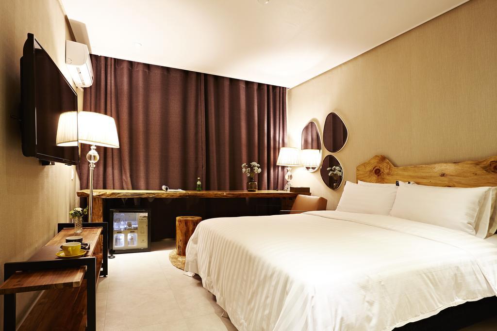 Hotel Namoo Cheong-Ju Cheongju Chambre photo