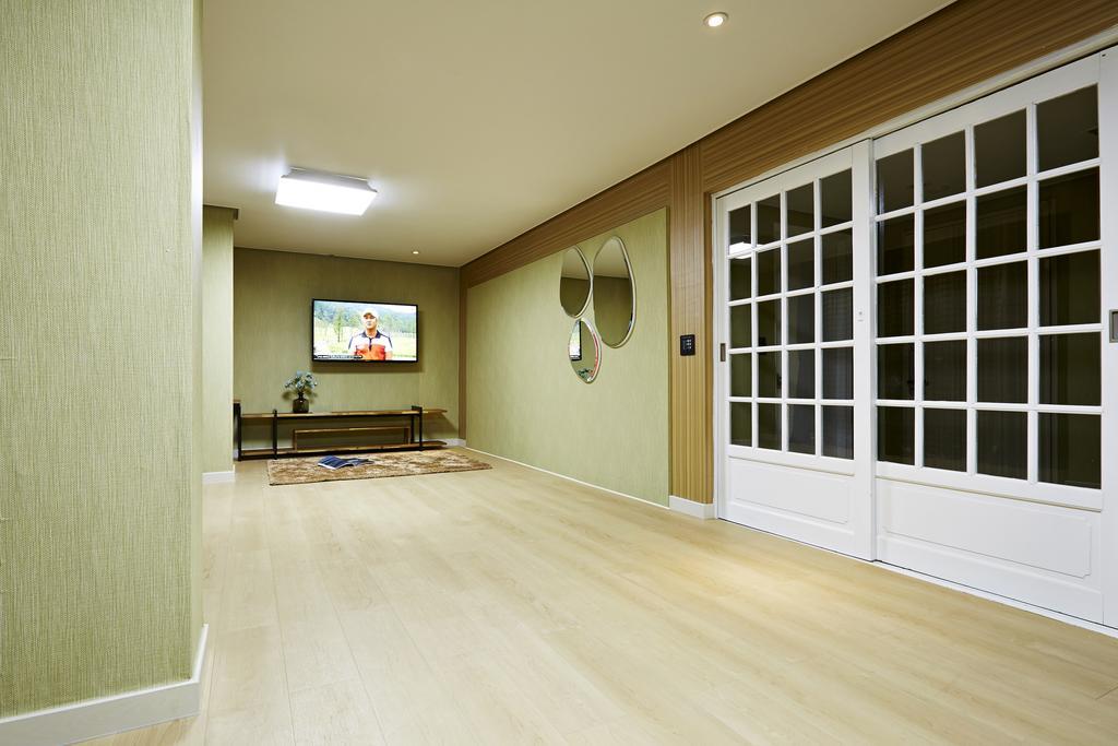 Hotel Namoo Cheong-Ju Cheongju Extérieur photo