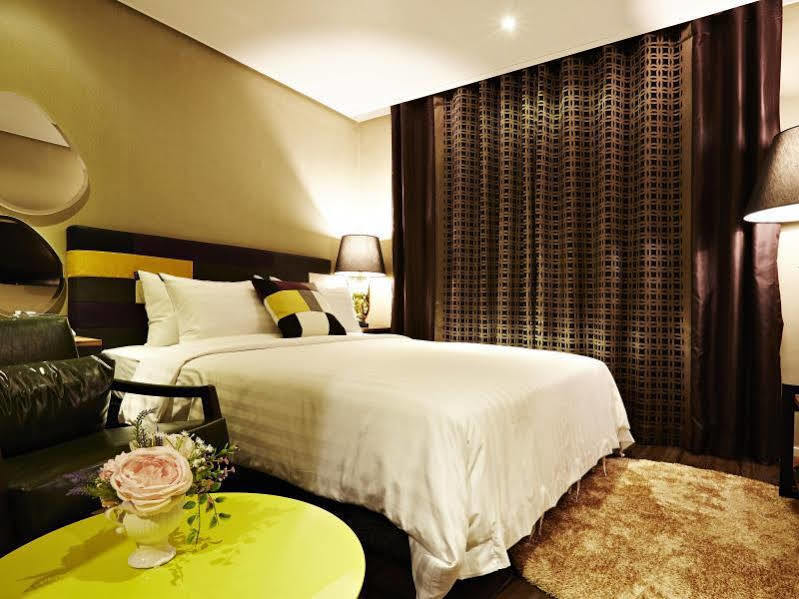 Hotel Namoo Cheong-Ju Cheongju Extérieur photo